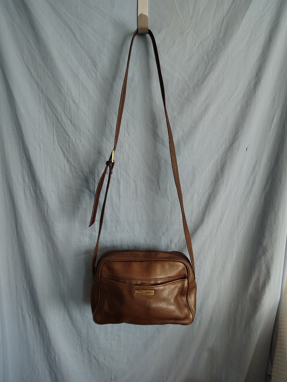 Etienne Aigner Genuine Leather Brown Crossbody Shoulder Bag Adjustable Strap